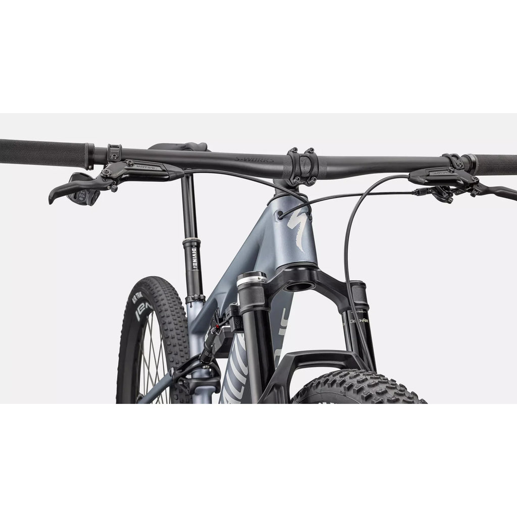 Epic 8 Pro  - SRAM X0 AXS, RockShox Ultimate Flight Attendant