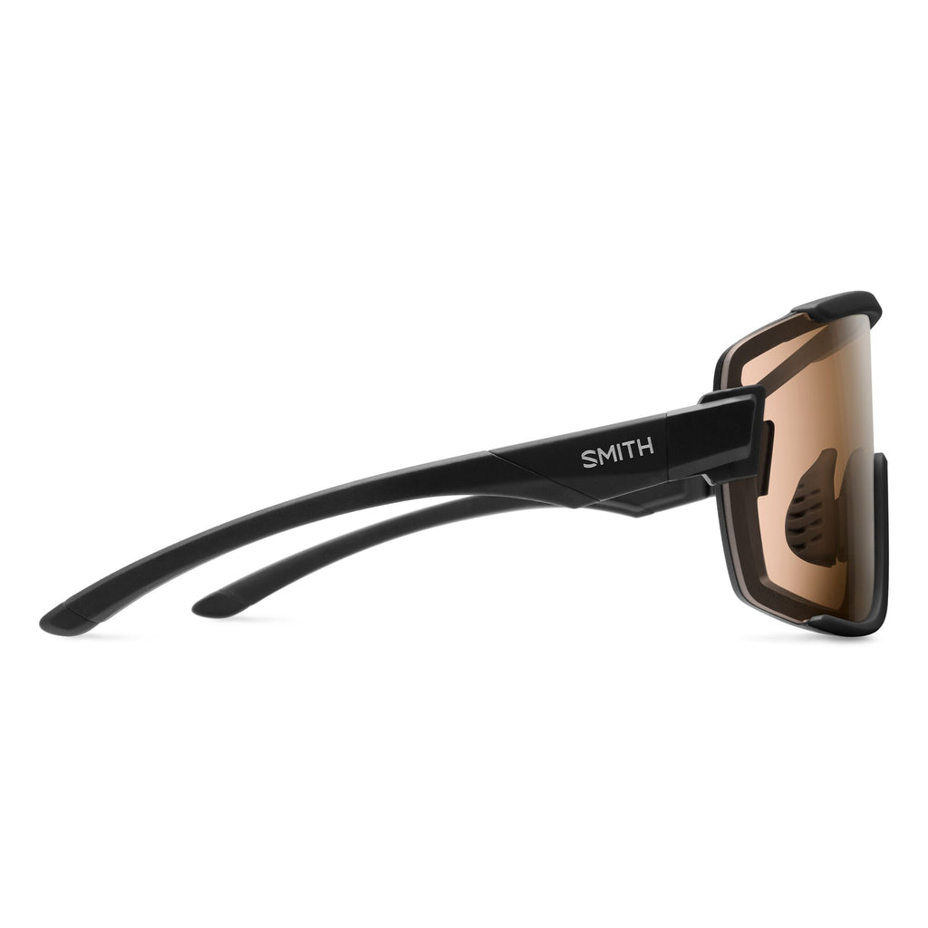 SMITH WILDCAT - FRAME: MATTE BLACK - LENS: ChromaPop Photochromic Brown