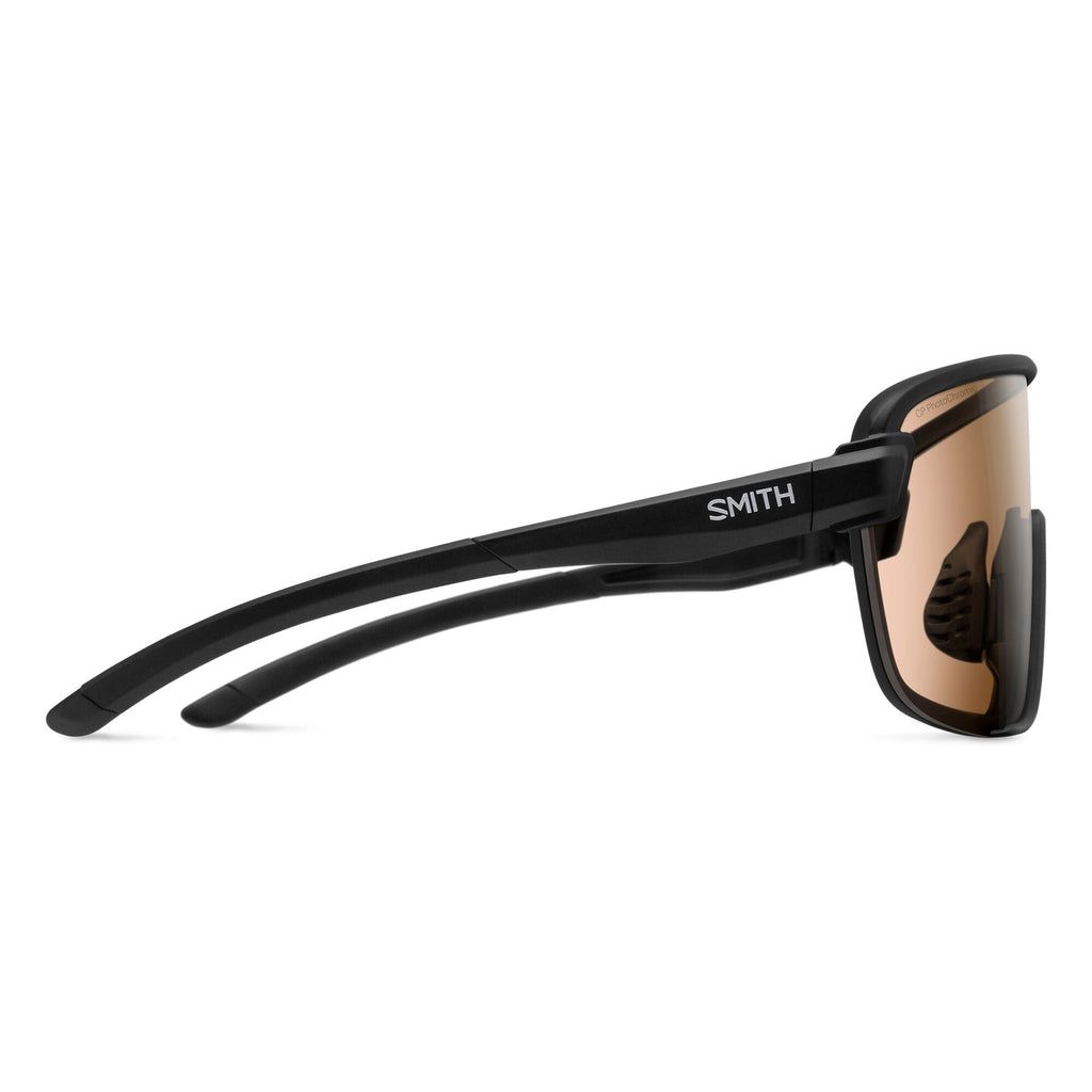 SMITH BOBCAT - FRAME: MATTE BLACK - LENS: ChromaPop  Photochromic Brown