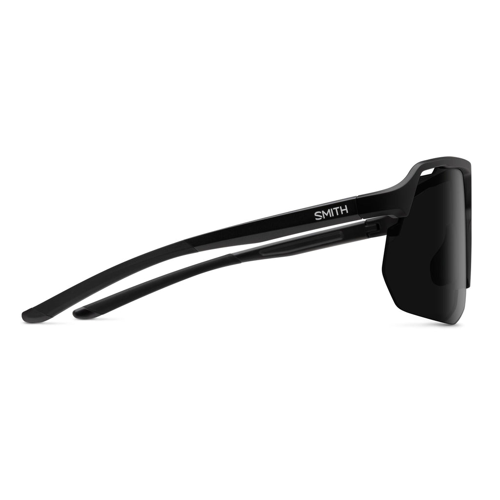 SMITH MOTIVE - FRAME: MATTE BLACK - LENS: ChromaPop  Black